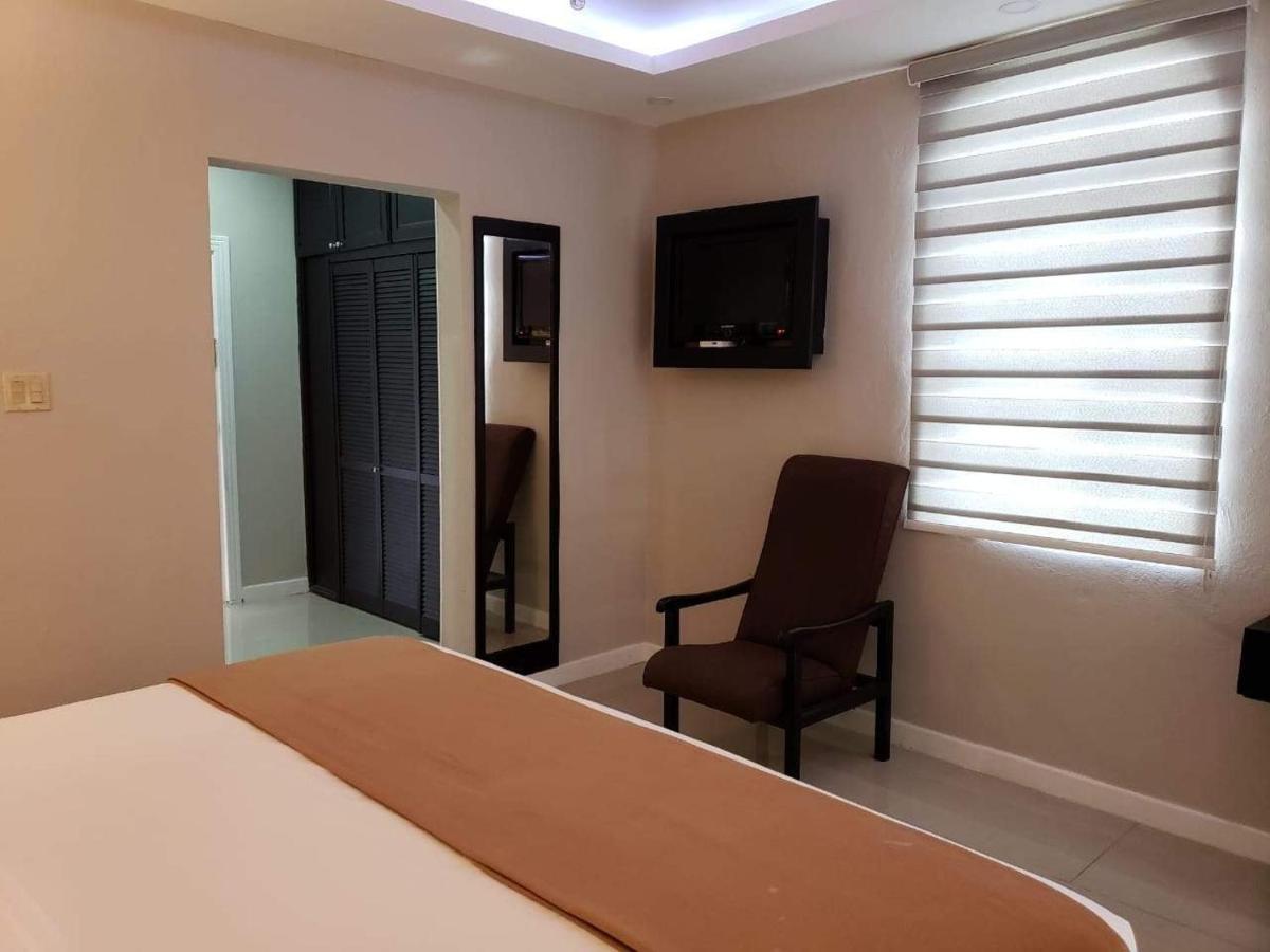Christar Villas Hotel Kingston Luaran gambar