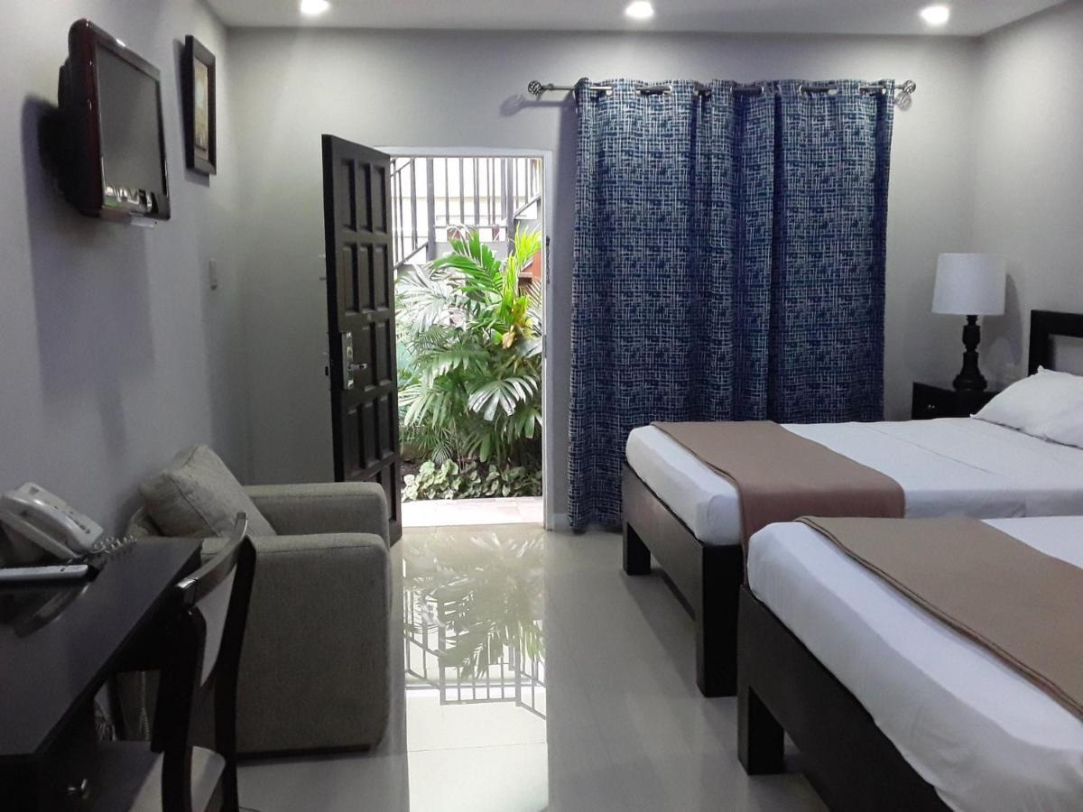 Christar Villas Hotel Kingston Luaran gambar